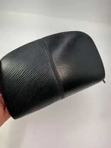 Pre-owned Louis Vuitton Leather Zippy Rare Black Epi Zippered Wallet