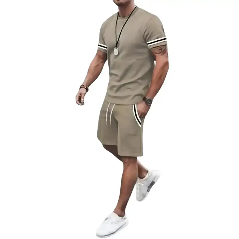 Two-Piece Set Men's Contrast Binding Tee & Drawstring Waist Shorts Set, Quality and Comfort Casual Short Sleeve Round Neck T-shirt & Pocket Track Shorts, Summer Outfits Clothes Set for Men Stylish Light Brown