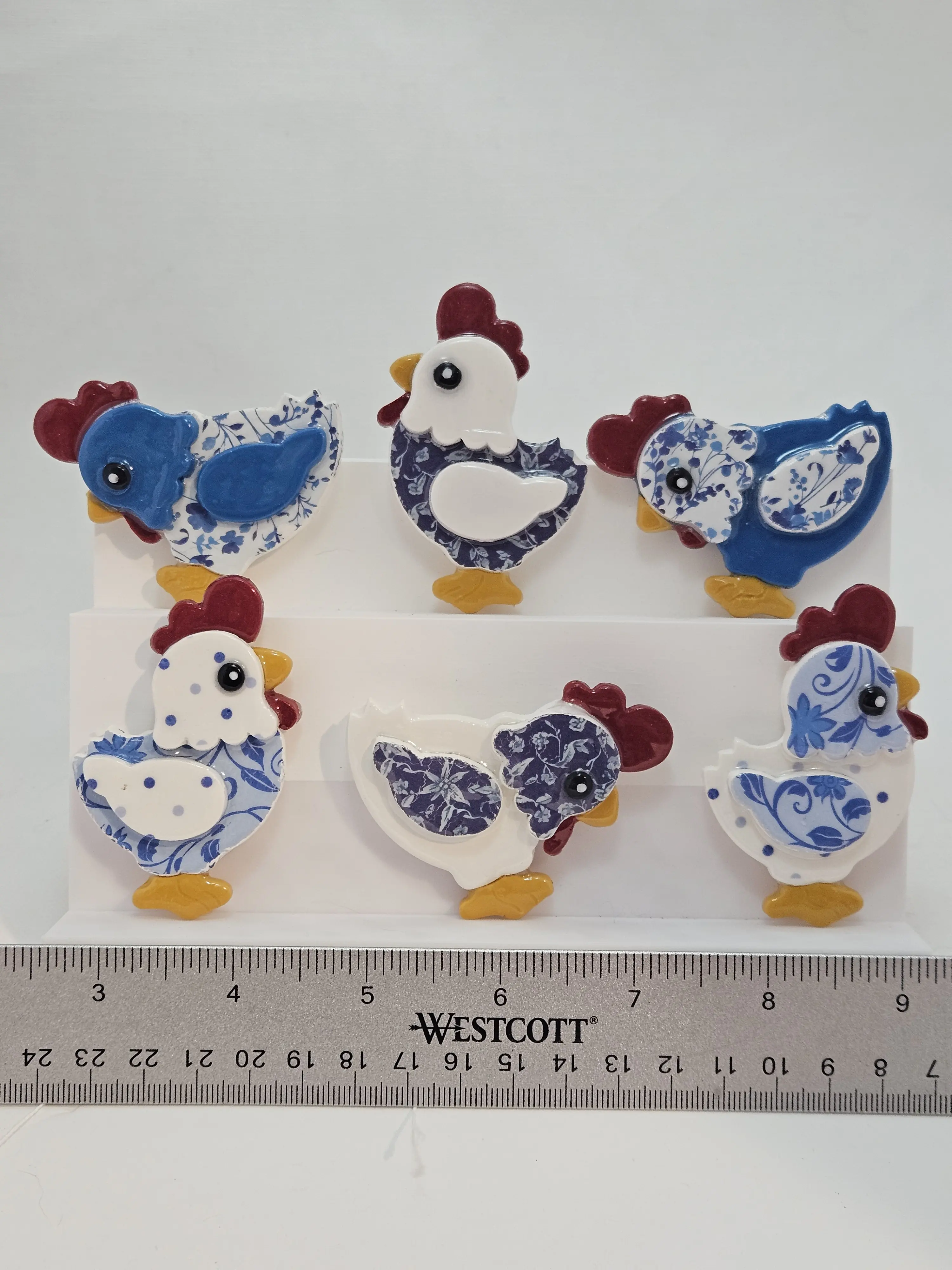 Charming Chicken Magnets Handmade Farmhouse Decor for Your Fridge Blue and White Design Country Refrigerator Art Home and Garden