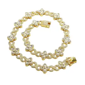 Best-selling four-leaf clover figure-eight Cuban chain necklace, trendy, cool, stylish, high-end, unisex necklace