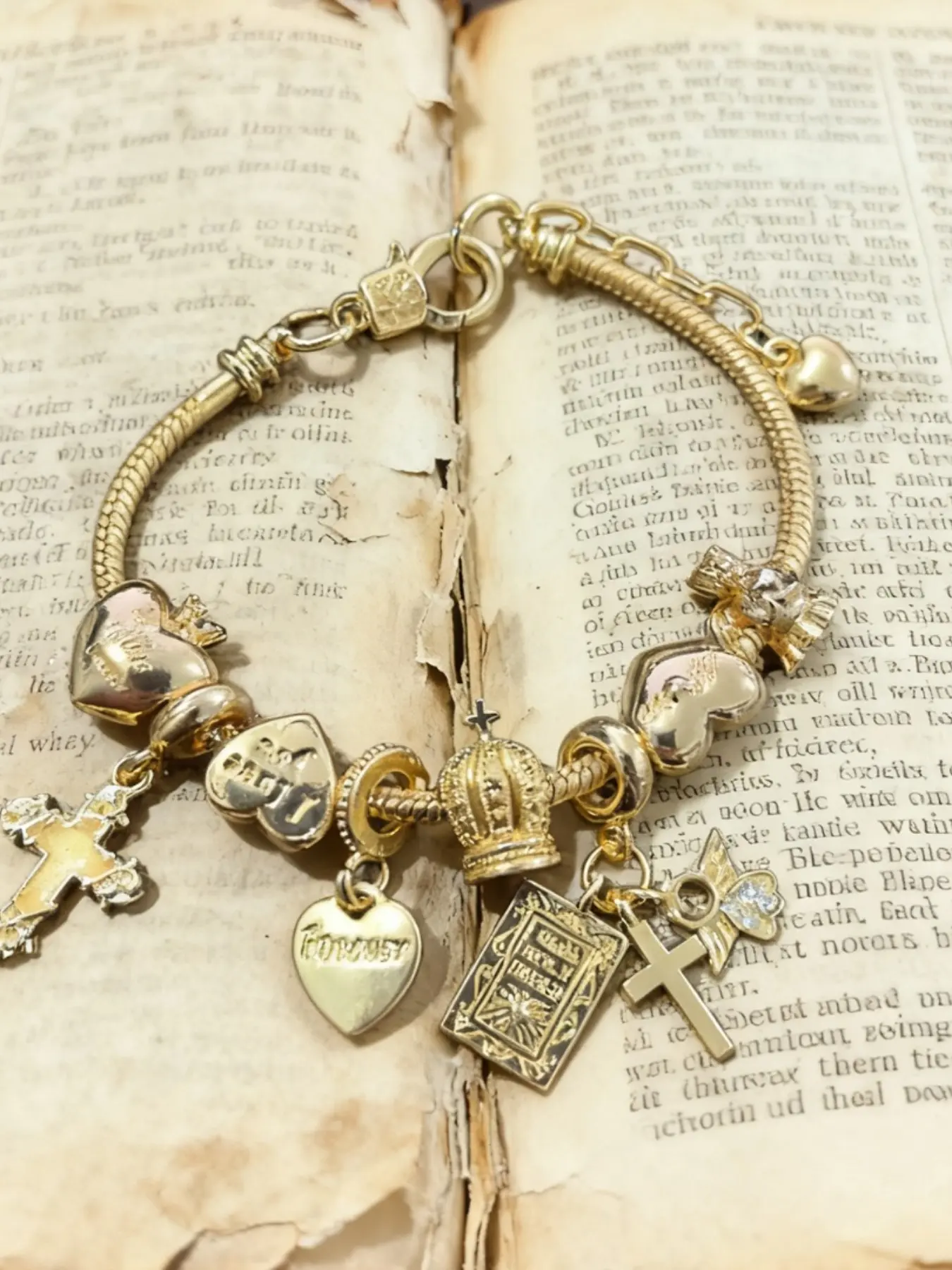 Women's Charms Bracelet, Bracelets Jewelry, Cross Bible Heart Crown Angel Pendant Snake Chain Faith Jewelry, Bohemian Style All Seasons Accessory