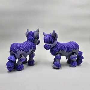 3d printed Highland cow. comes in medium size and small. single color or two-tone Decor Sculpture Handmade Gift Decoration Ornaments