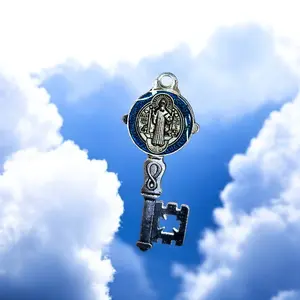 Keys For San Benito Blue Original Keyring Design with Secure Fastening, Stylish and Functional Accessory