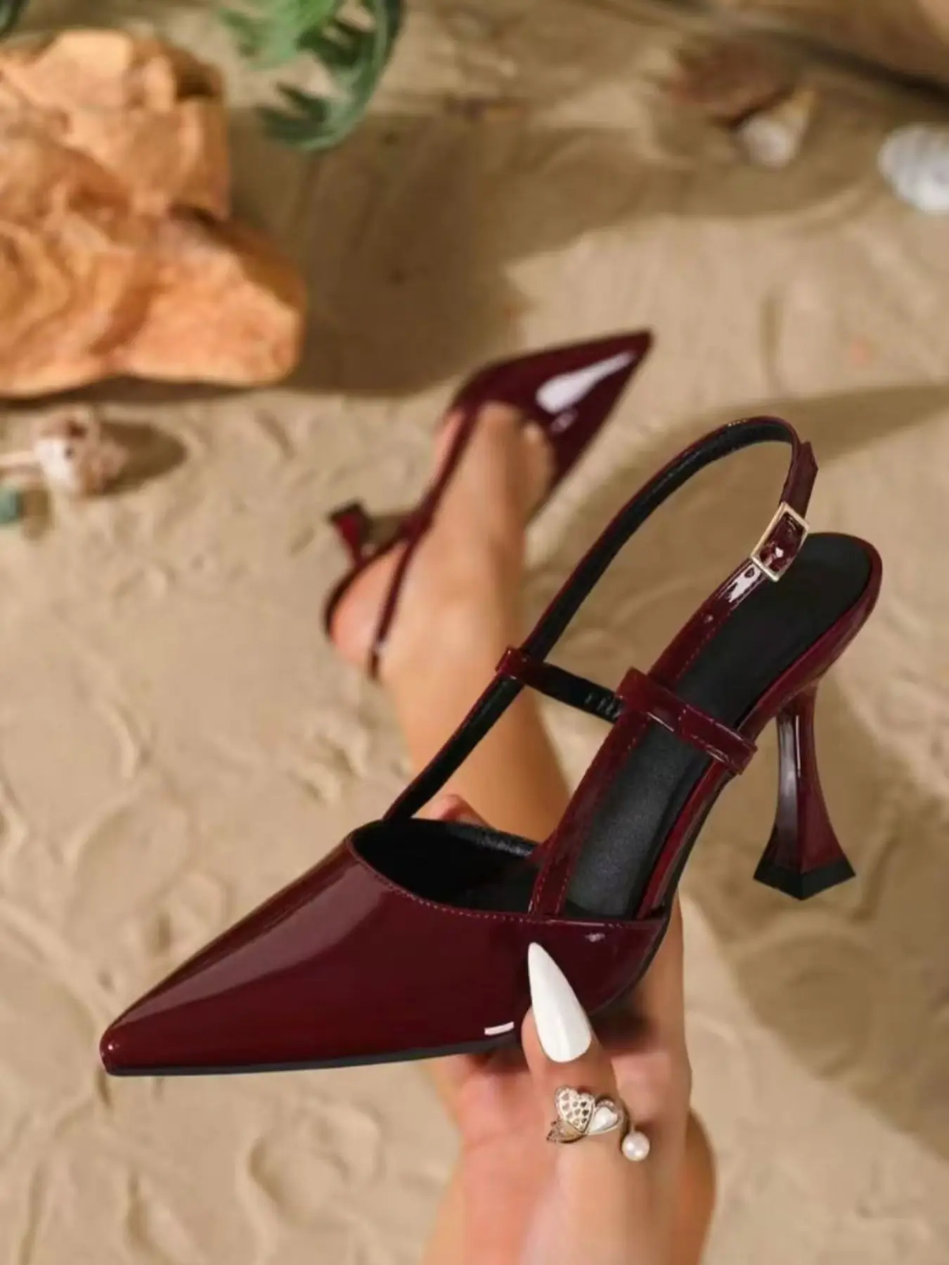 Women's Adjustable One-Buckle High Heels, Exquisite Heels, 9cm Pointed Toe, Elegant Thin High-Heel Shoes, Sleek And Reflective, Mirror PU, Suitable for Daily Wear/party, Elegant Heeled Sandals, Elegant Fashionable Sandals