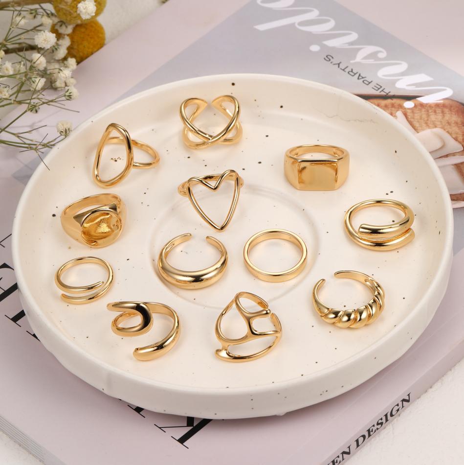 17KM 12PCS Gold Stackable Rings Set for Women, 18K Gold Plated Open Stacking Knuckle Ring, Adjustable Chunky Signet Band Statement Ring for Gift
