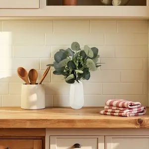 Artificial eucalyptus leaf cross-border flower arrangement table decoration, eucalyptus leaf single stem with fruit artificial eucalyptus