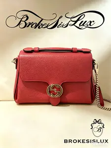 Pre-owned GUCCI Interlocking G Red Leather Crossbody Bag