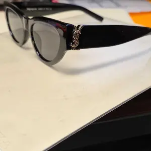 review image 3