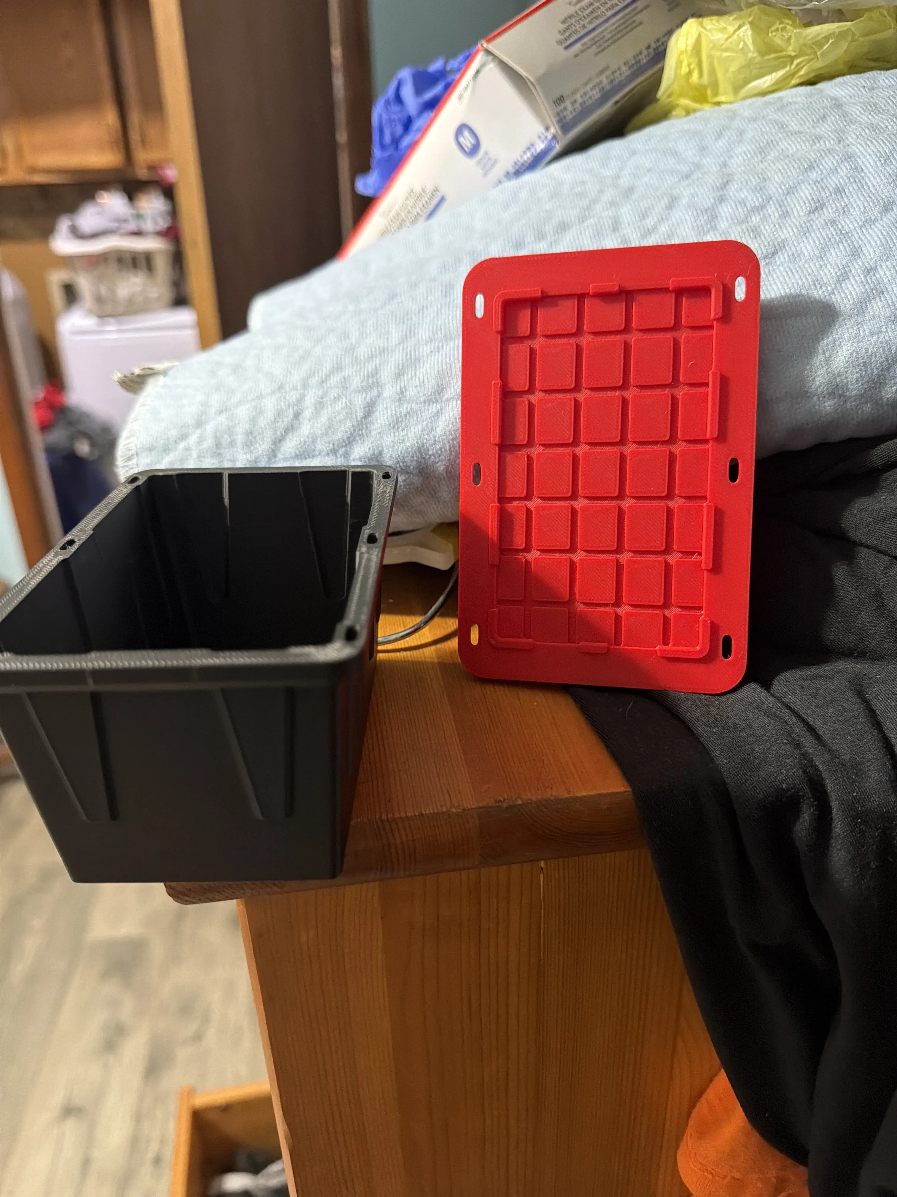 Mini storage tote