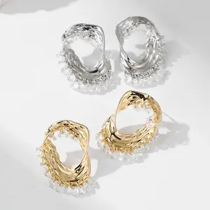 Exaggerated zircon tassel earrings, simple and sophisticated, irregularly pleated tassel earrings with a high-end feel, niche design ear studs, suitable for daily wear, birthday gift