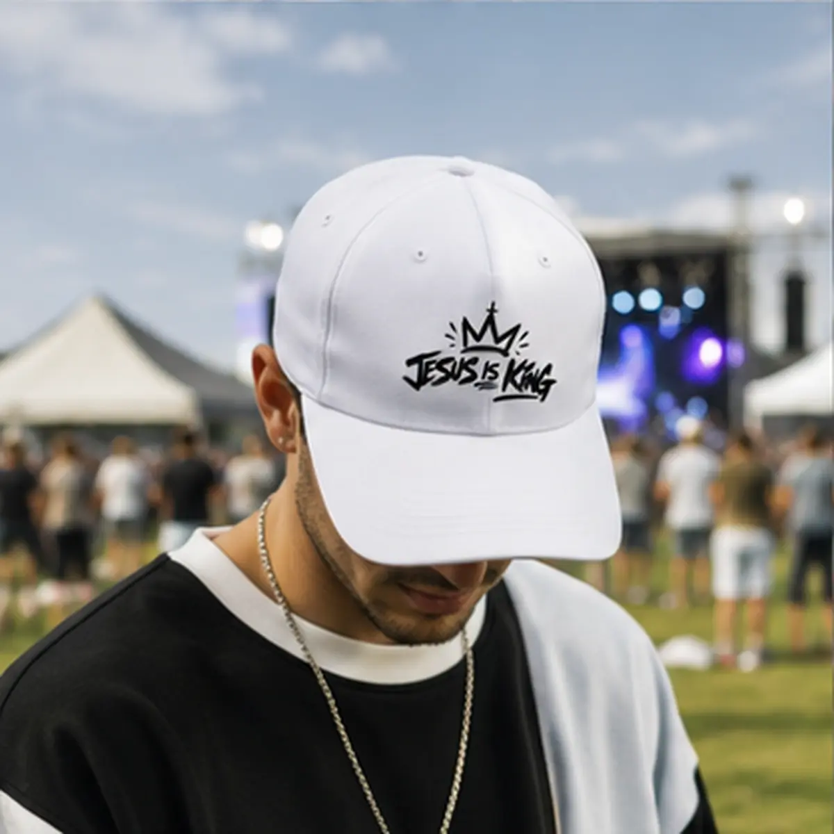 Jesus is King Trucker Hat, Unisex Christian Faith Snapback with Retro Flat Bill and Text Print for Daily Wear, Adjustable Fit, Snapback Cap, Baseball