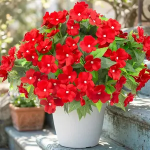 4 Pcs Spring Artificial Geranium Flowers, UV Resistant Decorative Plants, Artificial Bouquets, Indoor Pot Decor, Courtyard Porch Balcony Decoration