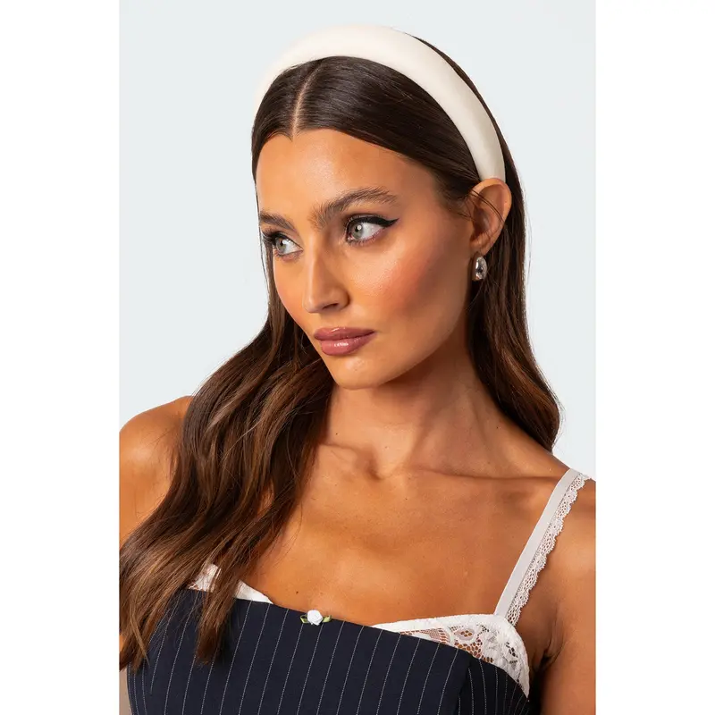 Velvet Dreams Headband in Wine - TikTok Shop display picture 1