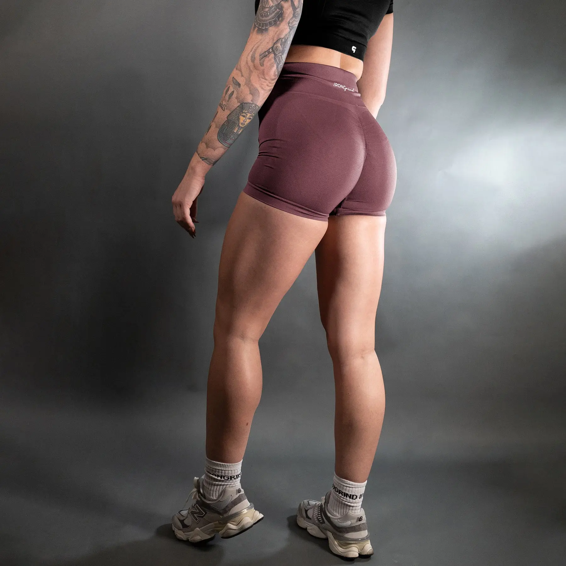 Women's Scrunch Seamless Sports Shorts - Grape Nylon Slim-Fitted Tapered Waist Enhanced Curves Elastic Waistband for Gym, Running, Female, Sporty Chic, Scrunched Seams, Form-Fitting, Slim-Fitting, Sculpt. Move. Conquer. This Is Reborn., Synthetics, Contou