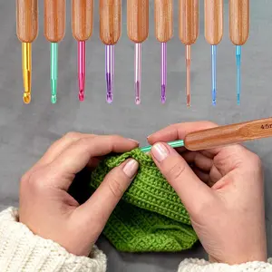 2mm-6mm Bamboo Knitting Needles Set, 9 Counts Multicolor Knitting Hooks Set with Wood Handle, DIY Crochet Hooks Needles for Yarn Handle