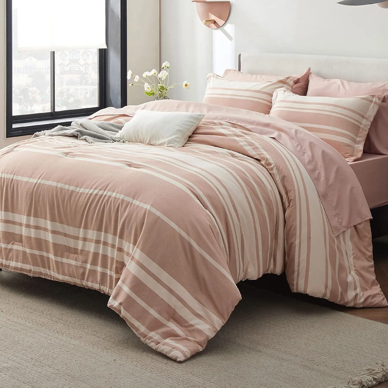 King Comforter 7, Dusty Pink Striped for Seasons,, Cationic Dyeing a Bag with Comforter,, Pillowcases  Shams