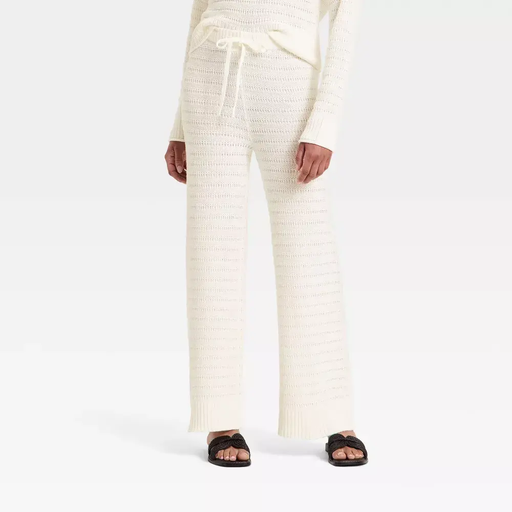 Women's High-Rise Full Sweater Pull-On Pants - Universal
