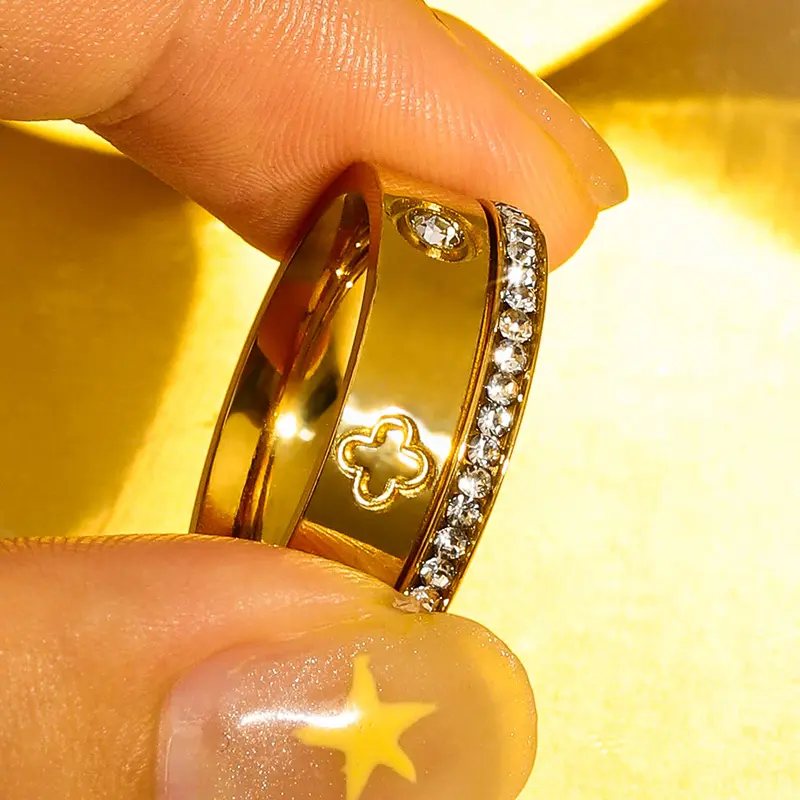 2PCS Minimalist Elegant Flowers  Clover Stainless Steel Ring Stacked Set,Luxurious Gold Silver Plated Zircon Ring Jewelry Gift