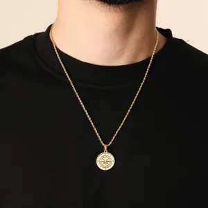 Wind Rose Pendant - Gold