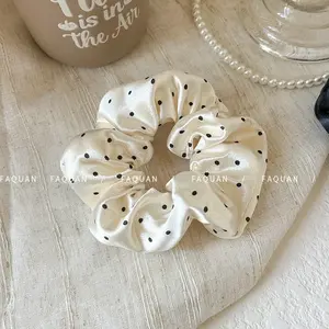 Chic Intestine Hair Bands for Women Versatile Tie Sweet Patterns for Daily Use and Stylish Hairstyles （There is a hair tie inside and the color is shipped randomly）