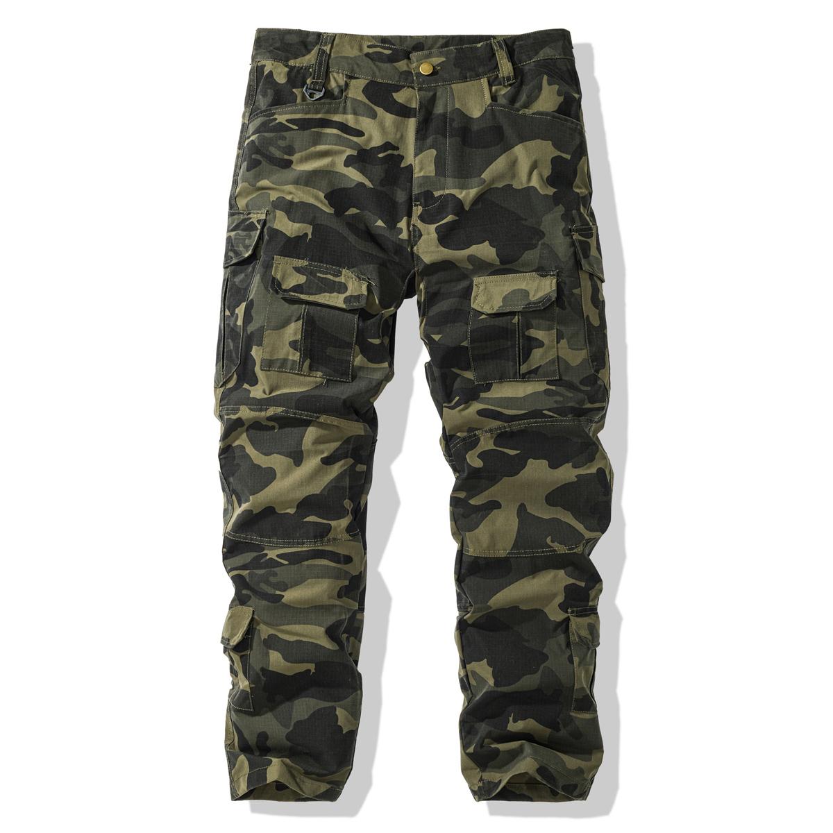 Heavyweight camouflage work pants that are durable and highly functional, featuring a camouflage pattern for work environments and spring use.