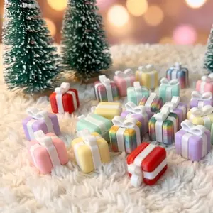 24-piece Christmas Tree Ornament Gift Pack, Mini Decorations, Christmas Scene Supplies, Small Gift Bags, Plastic Hanging Ornaments