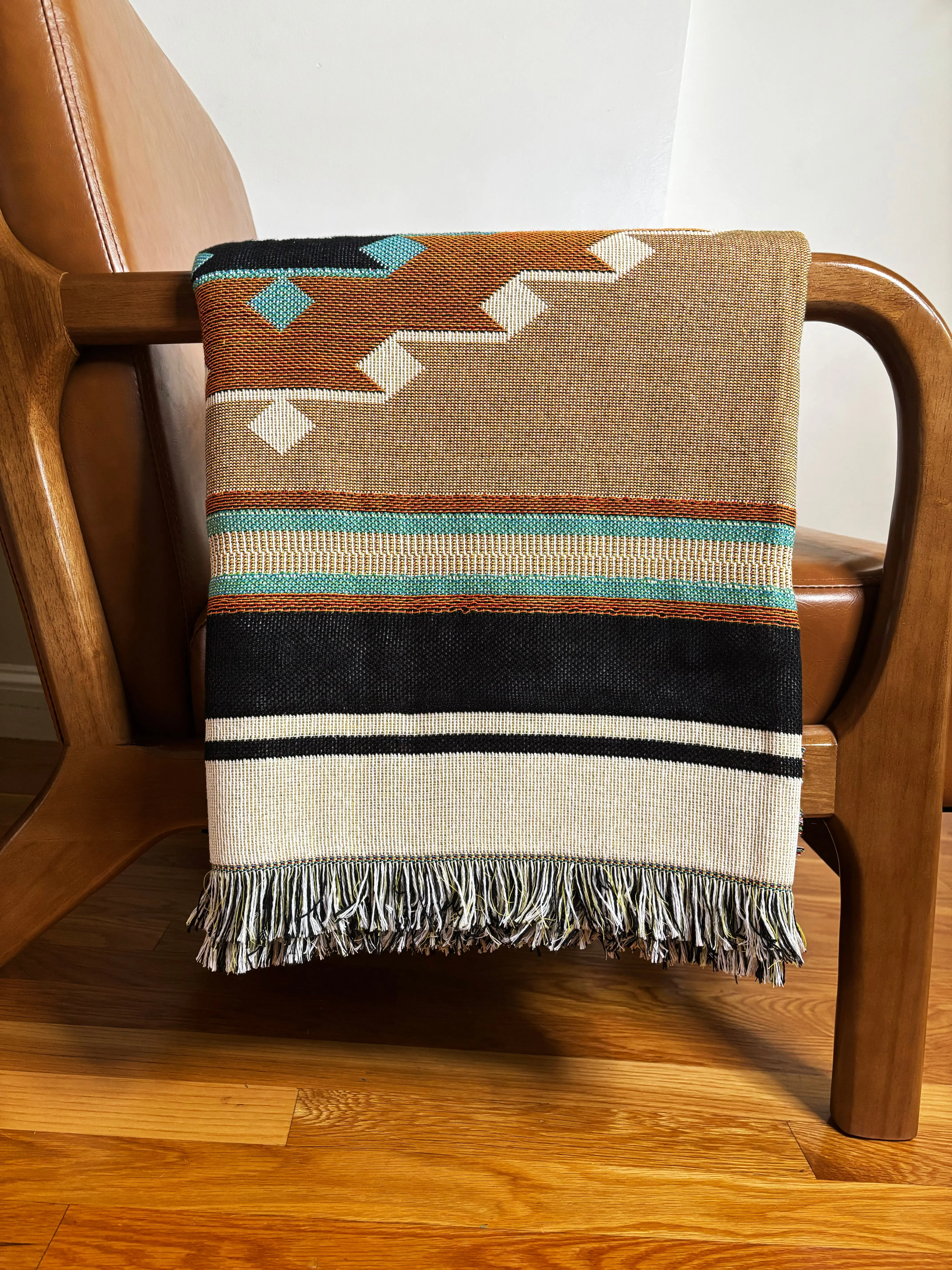 Canyon Woven Gathering Blanket