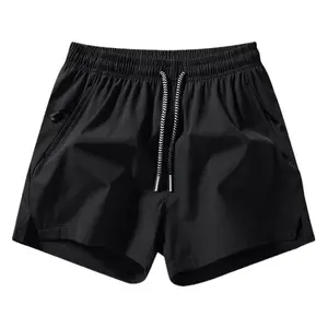 Men’s athletic shorts for summer—loose, breathable, comfortable drawstring shorts suitable for running, training, cycling, fitness, and everyday wear.
