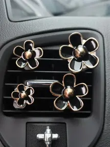 Car interior floral fragrance set (4 pieces), car air conditioning vent perfume clips