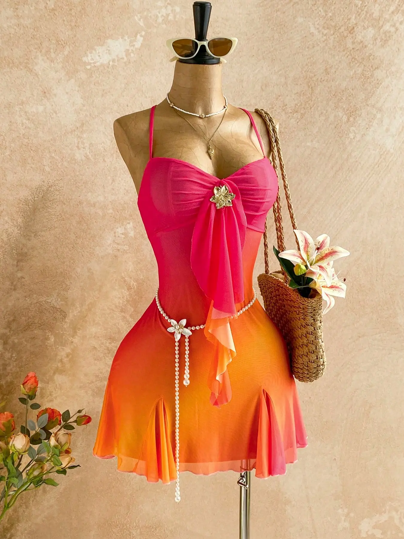 Women's Strapless, Sleeveless Bandeau Gradient Mesh Short A-line Dress, Decorated with Golden Flowers & Draped Ribbons, American Retro Y2K, Tropical Vacation, Casual Boho Style, Bohemian Style Dresses, Perfect for Beach Vacation, Music Festival, Party