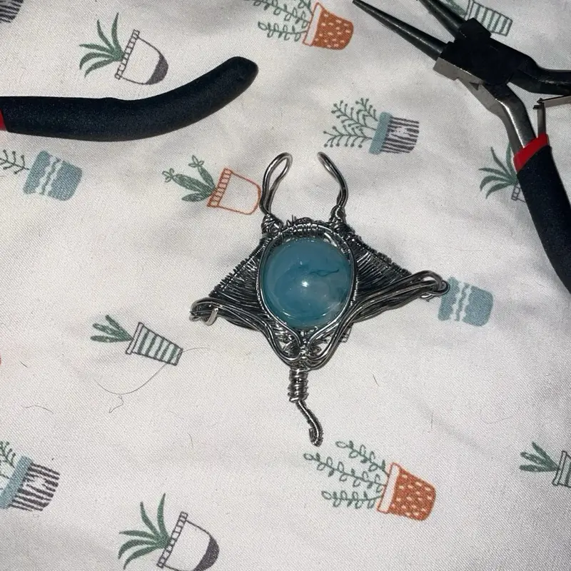 manta ray necklace pendant