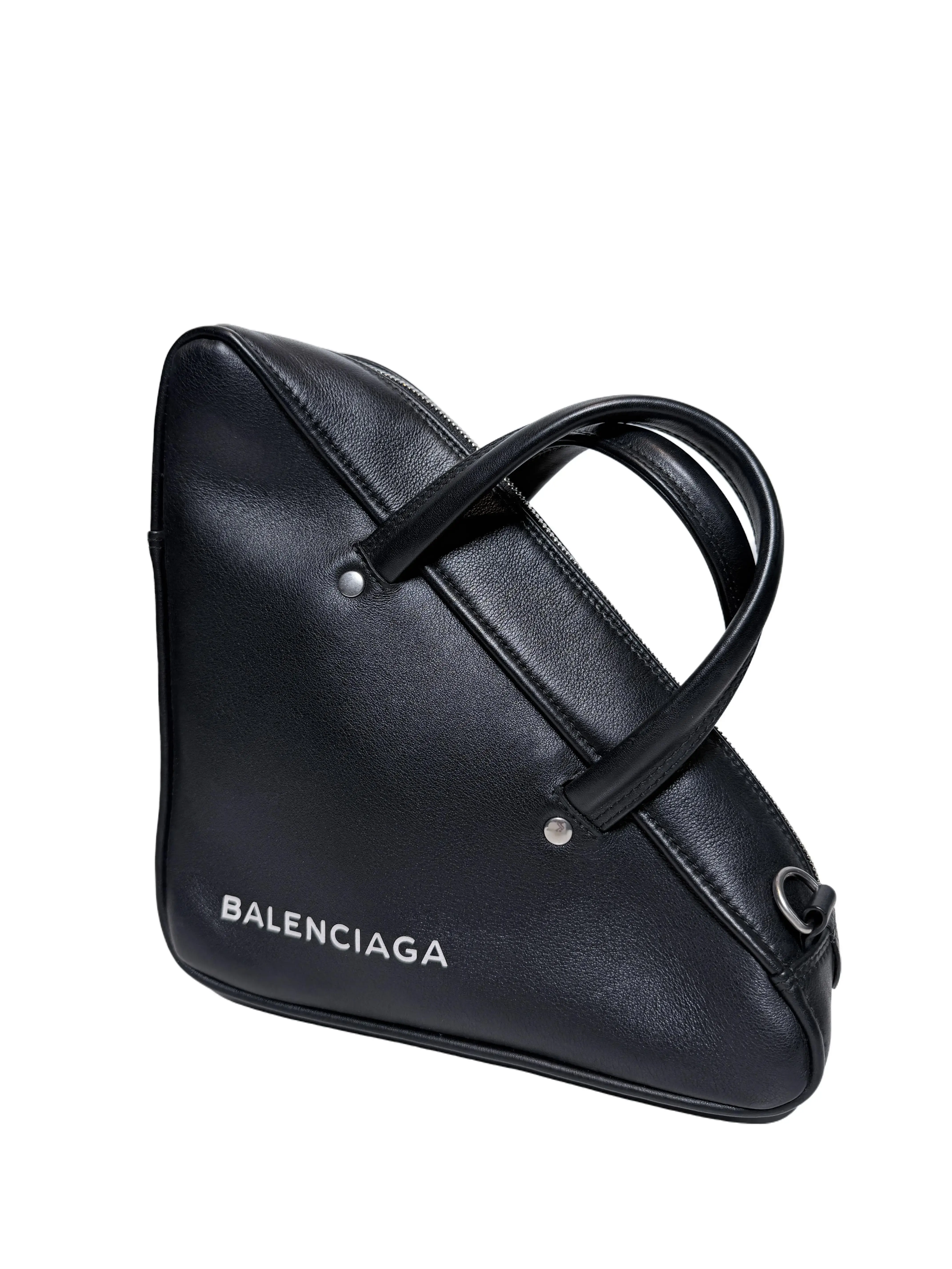 Pre-owned Balenciaga Leather Duffle Bag Authentic Triangle Black Calfskin JXBB2