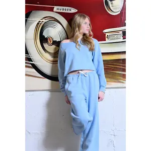 JUNIOR SHANE OFF SHOULDER CROP SWEATSHIRT