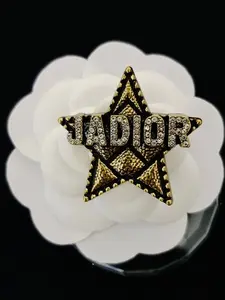 Fashionable Large Snowflake Pearl Crystal Brooch, Elegant Floral Design, Sparkling Pearls, Perfect for Daily Wear and Holiday Parties, Flower Brooch, Bling Stylish Accessory