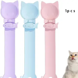 Cat Head Design Food Dispenser Spoon, 1 Count Long-Handle Licking Food Spoon, Cat Food Feeding Supply for Daily Use Tools Feeder