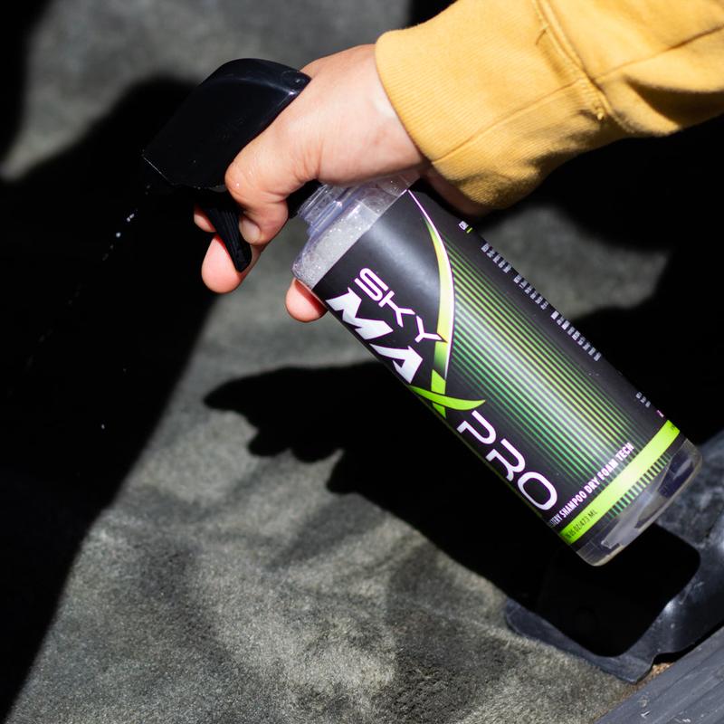 Carpet, Fabric & Upholstery Dry FOAM-TECH Shampoo, Cleans and Remove Dirt and Grim Fresh Scent