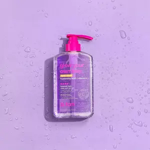 Glow Your Own Way Next Level | b.tan Insanely Dark Clear Self Tan Gel | Best, Transfer-Resistant Sunless Tanning Lotion, Ultra Quick Bronze, No Fake Tanner Smell, Hyaluronic Acid, Vitamin C, Moisturizing Tanner, Self Tanning Body Lotion Moisturizer