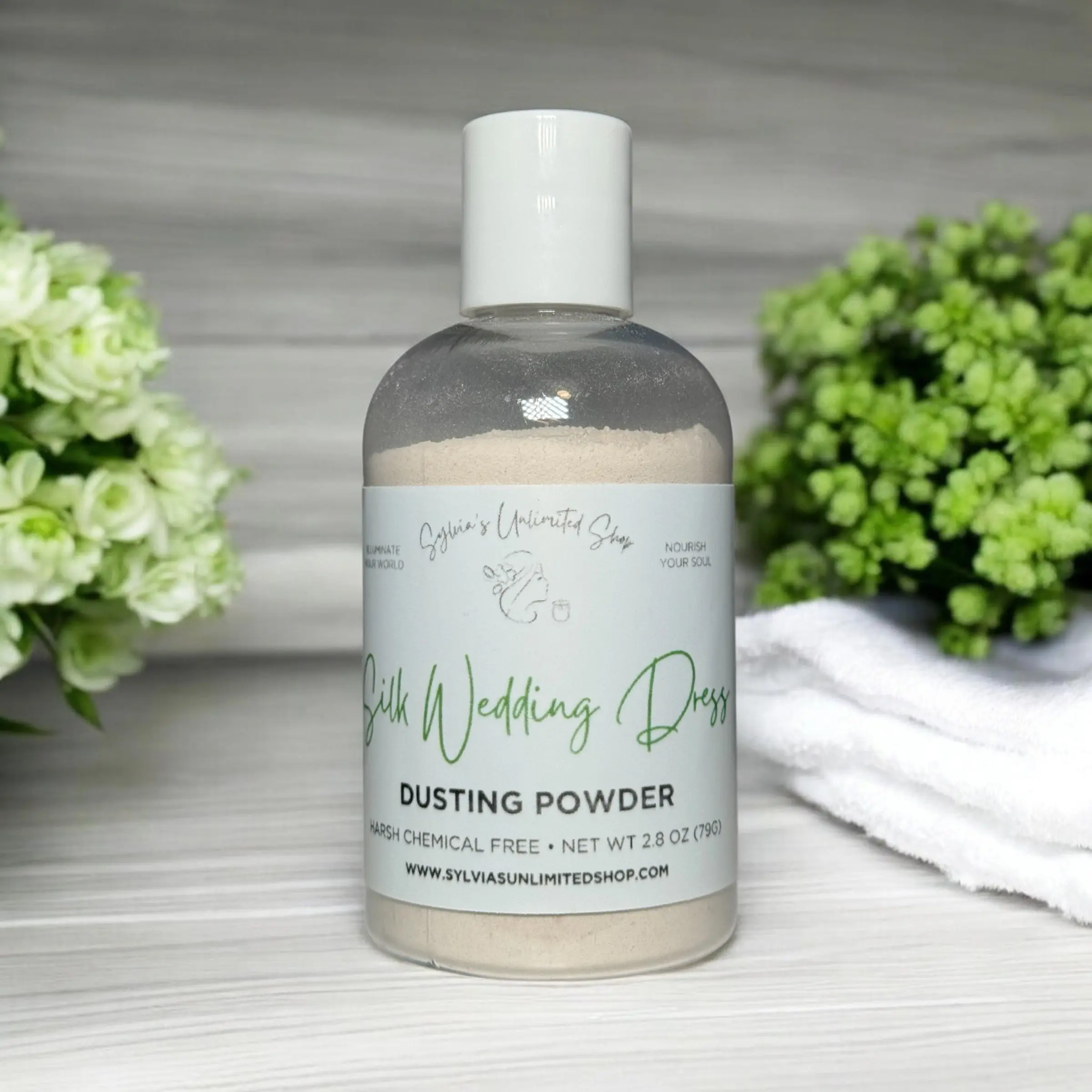1.4oz. Silk Wedding Dress Dusting Powder