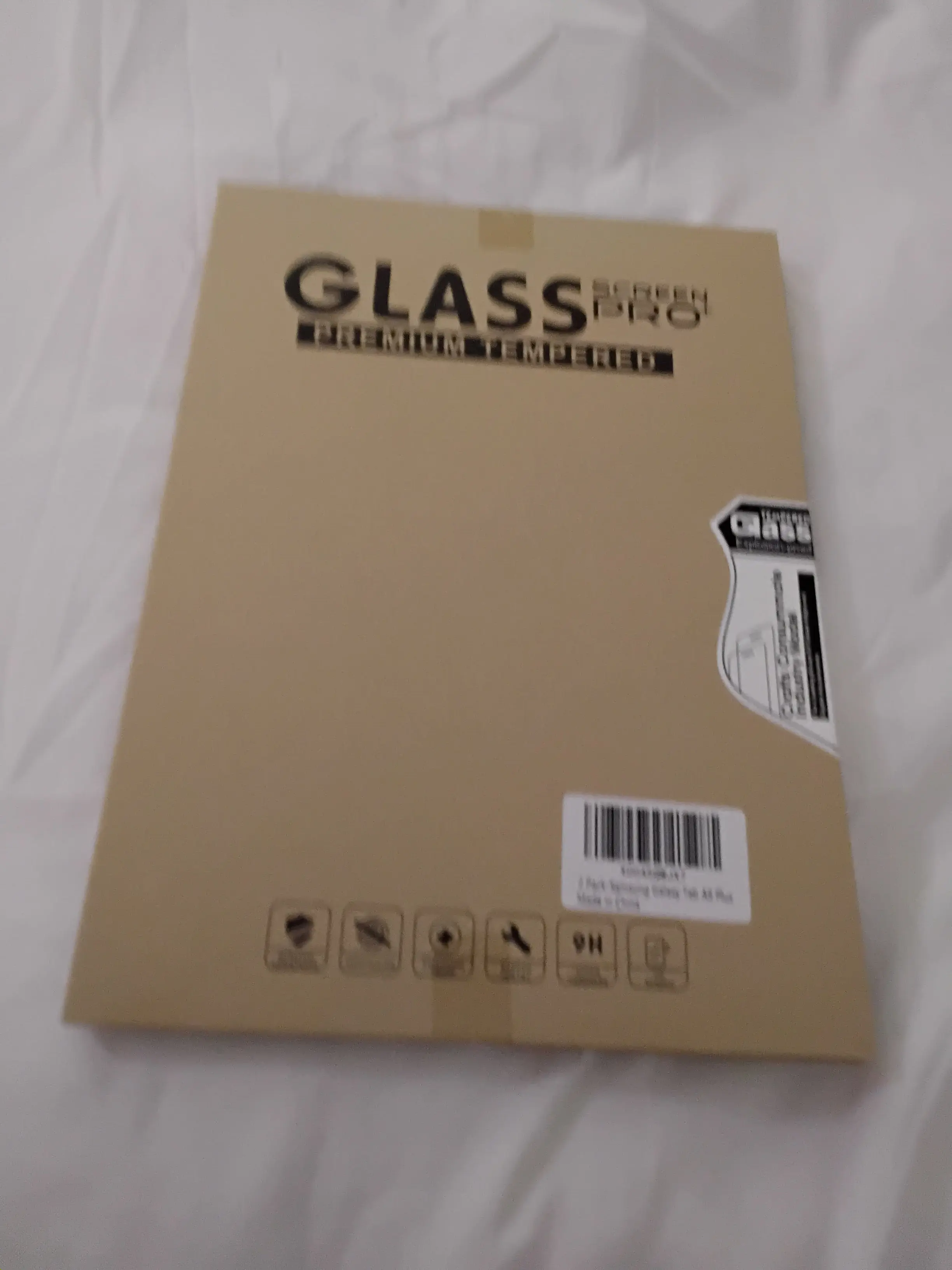 Ipad screen protecto for 10.9 inch ipad, new.