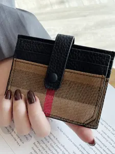 Plaid Texture Press-Button Bag, Multi-Card Slot Bank Card Wallet, Commuter Short Wallet, Stylish and Functional Accessory, Plaid Pattern Wallet, Fashionable Wallet, Wallet Card Holder