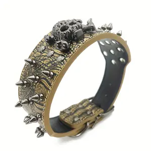 pet products Nail leather dog collar , riveted PU leather dog collar for training, walking Adjustable Safety Harness