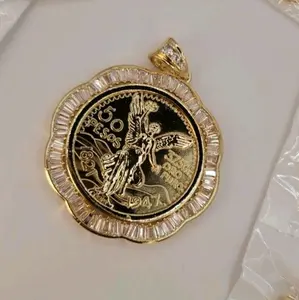 Gold-Plated Centenario Flower Style Pendant - Fashion Accessory