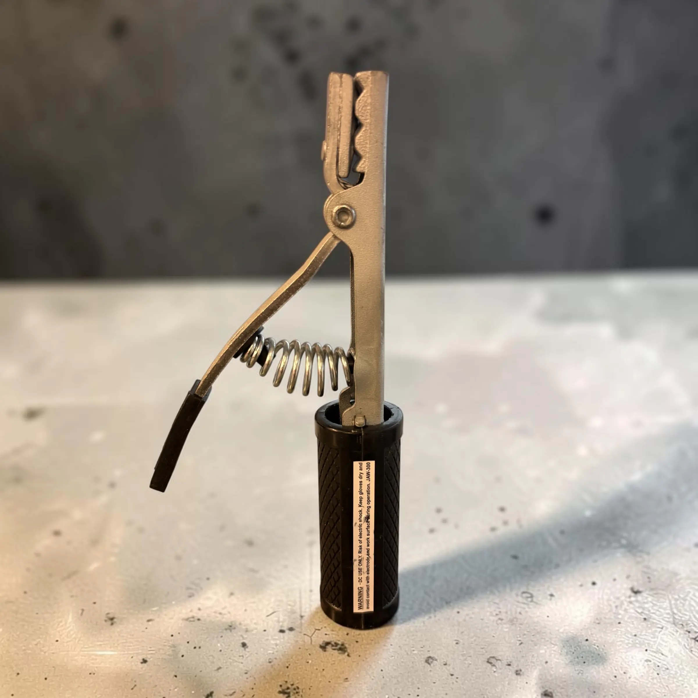 Jaw 300 Electrode Holder