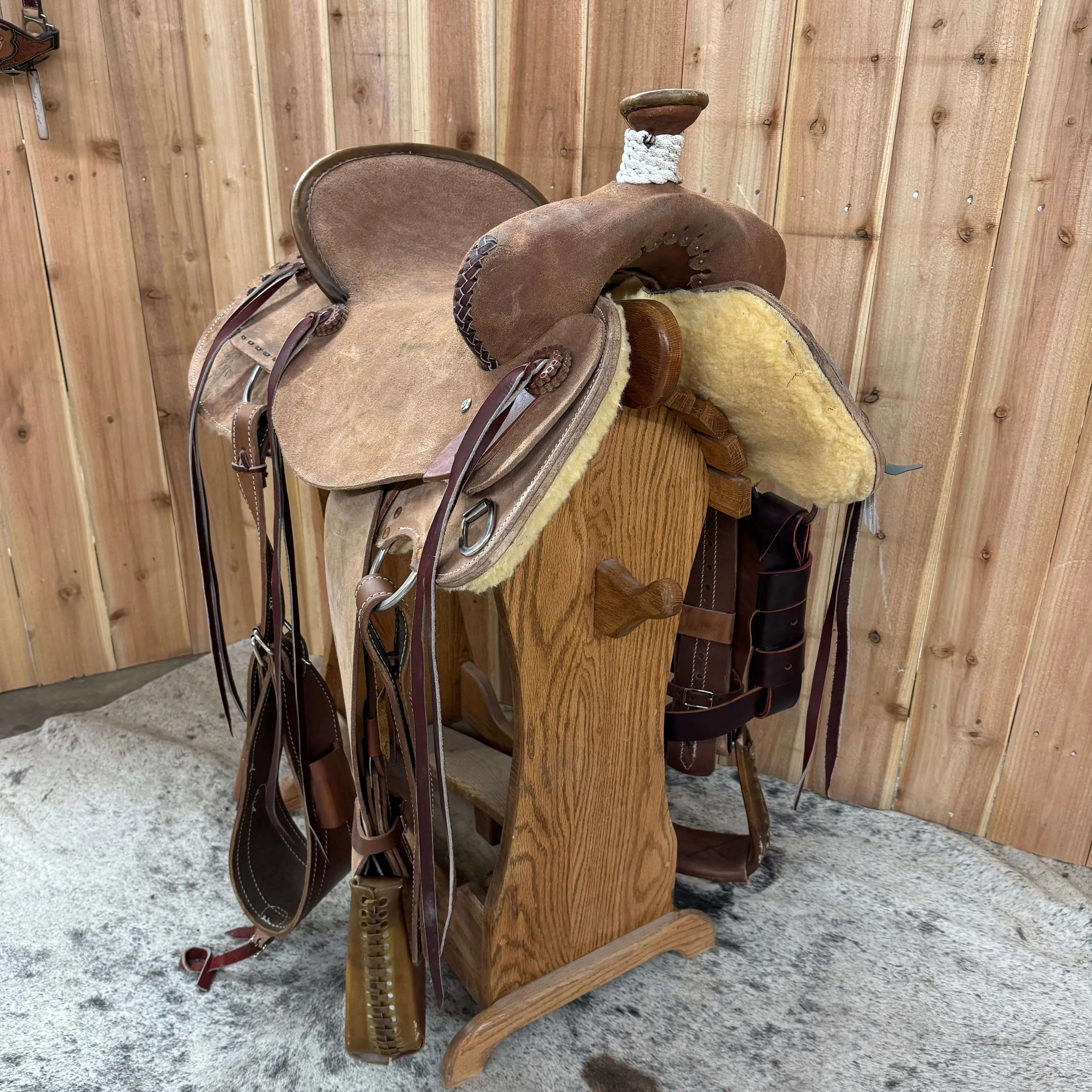 Triple T Ranch Saddle, 16" Seat