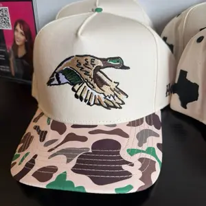 Hondo duck commander hat