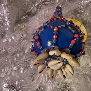 Maracas decoradas y forradas para los Orishas.Yemaya/ Yemaya Okuti