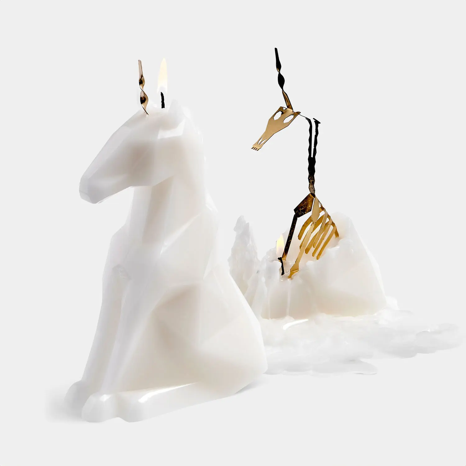 PyroPet Skeleton Candle - Einar (Unicorn) - White (Scented) | Metallic Skeleton | Unique Skeleton Reveal | 16hr Burn