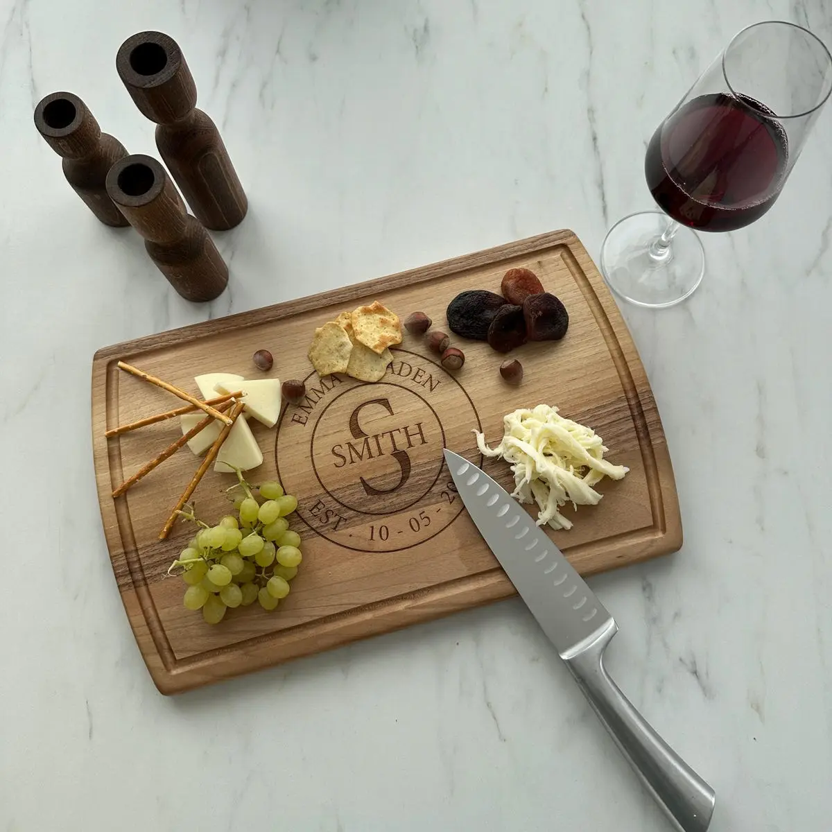 Personalized Cutting Board Wedding Gift-Walnut Charcuterie Board-Custom Cutting Board-Wood Cheese Board-Bridal Shower Gift-Unique Xmas Gift
