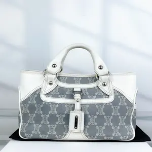 Pre-owned Celine Leather Shoulder Bags 7.8'' R2239 Shoulder Bag C9203560721 0326 T2 Ella