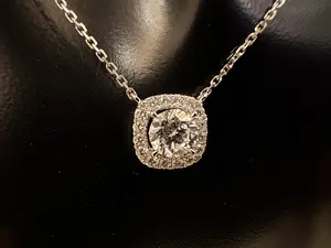 1ct 18K White Gold Cushion Halo Lab-Grown Pendant Necklace MDL0326